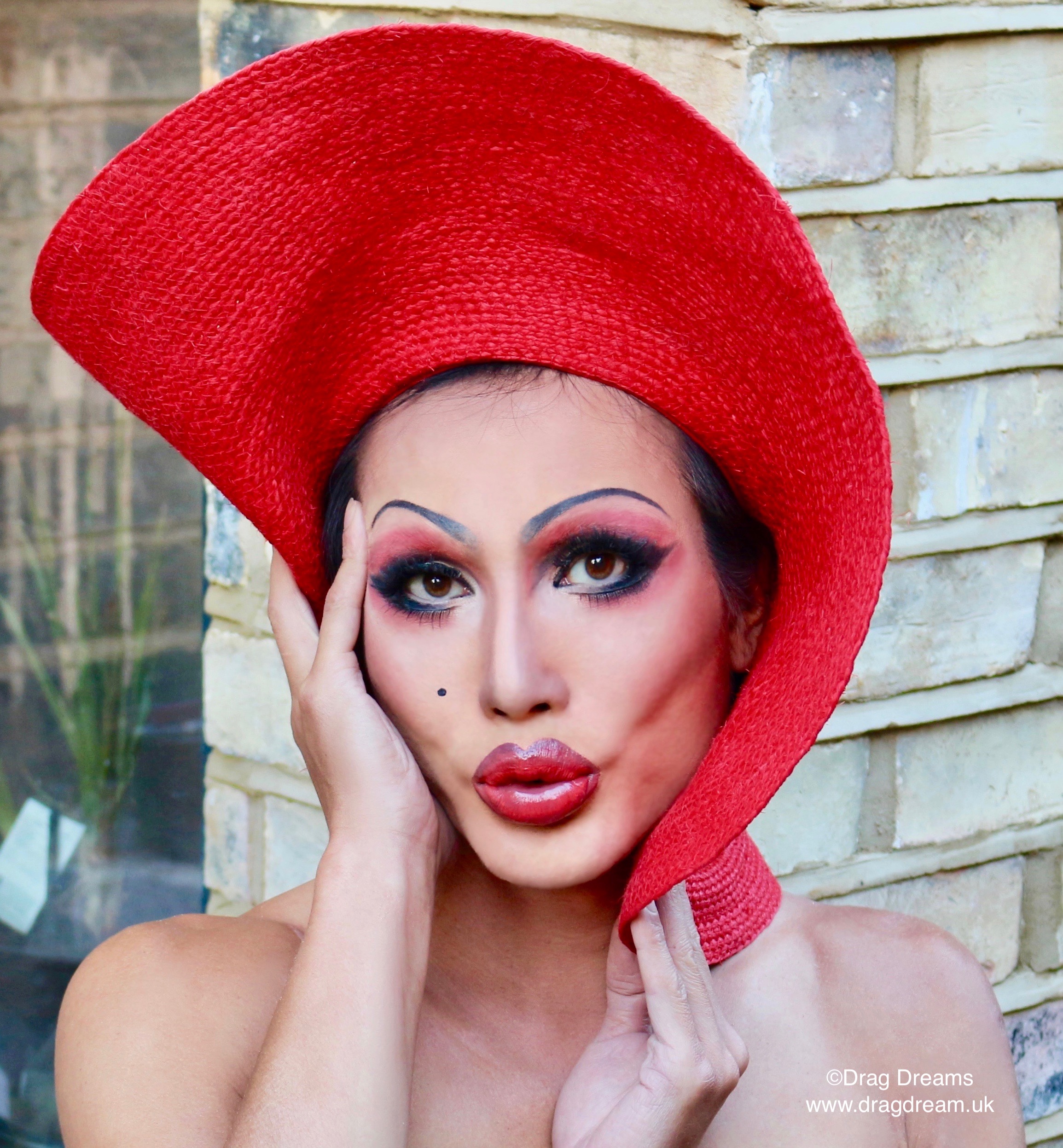 male to-female-makeup-lesson-london-trans-makeup-lessons.jpeg