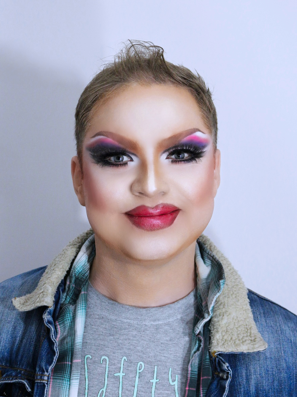 drag queen makeup service London drag makeup service